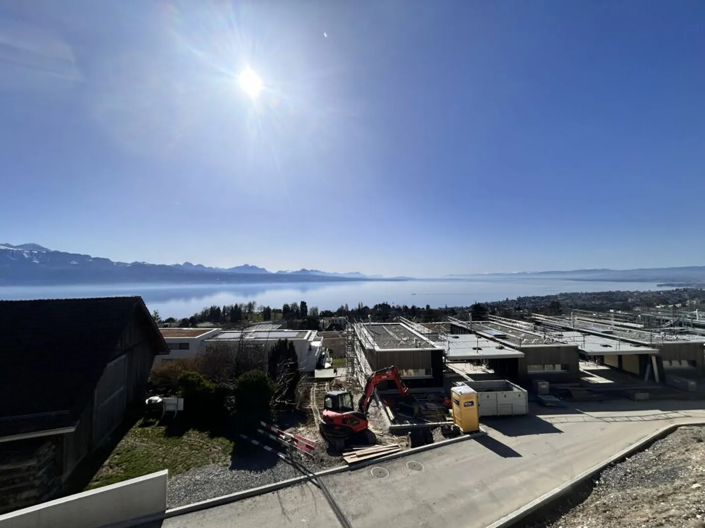 Villa Éblouissante avec Vue sur le Lac - Photo 7 sur 10