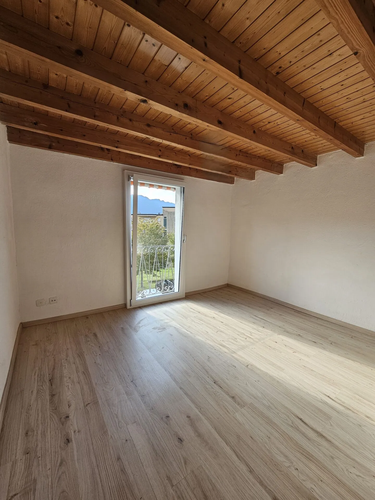 Charmante petite maison avec grotto de 3,5 pièces - Photo 6 sur 11