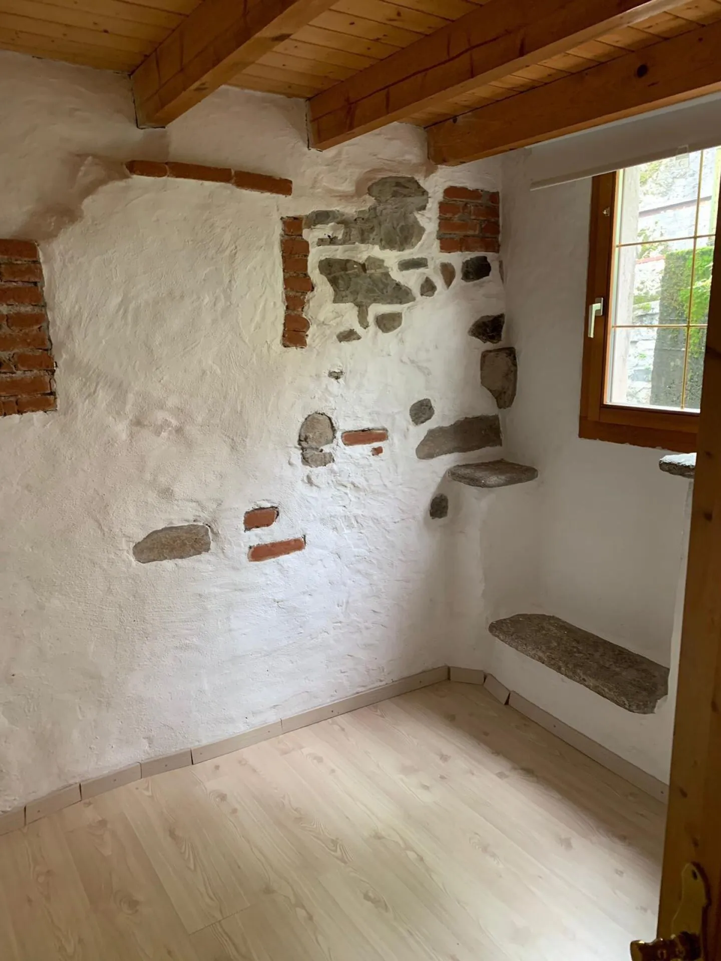 Charmante petite maison avec grotto de 3,5 pièces - Photo 7 sur 11