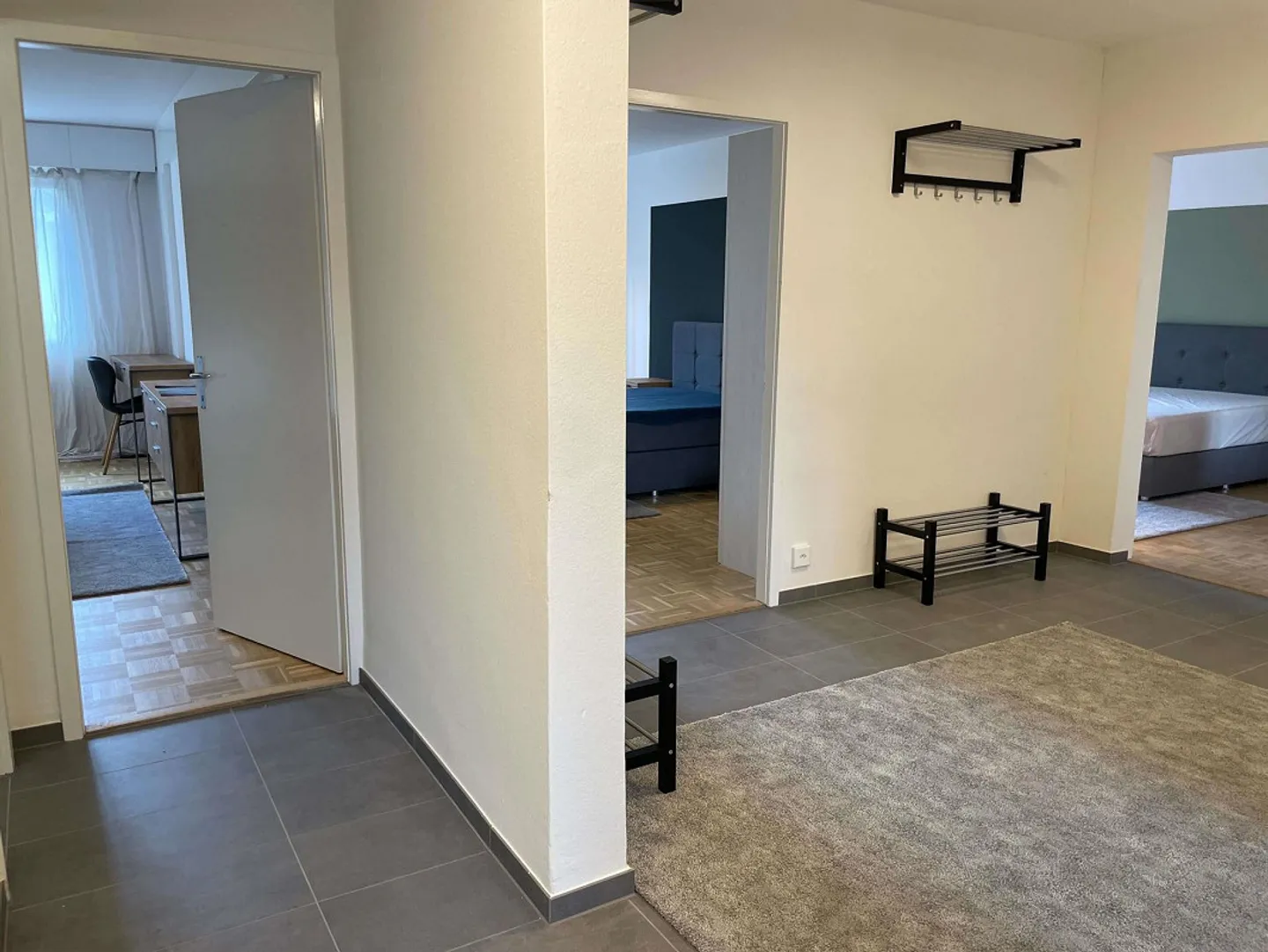 Furnished Room in Modern Apartment - Photo 19 of 19