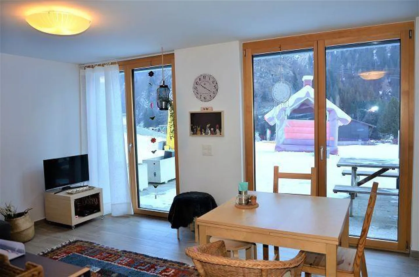 Appartement lumineux 3,5 pièces avec jardin et garage - Photo 3 sur 35