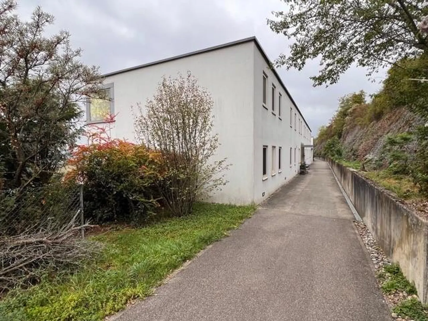 Helle 4.5-Zimmerwohnung mit Aussicht - Foto 11 von 12