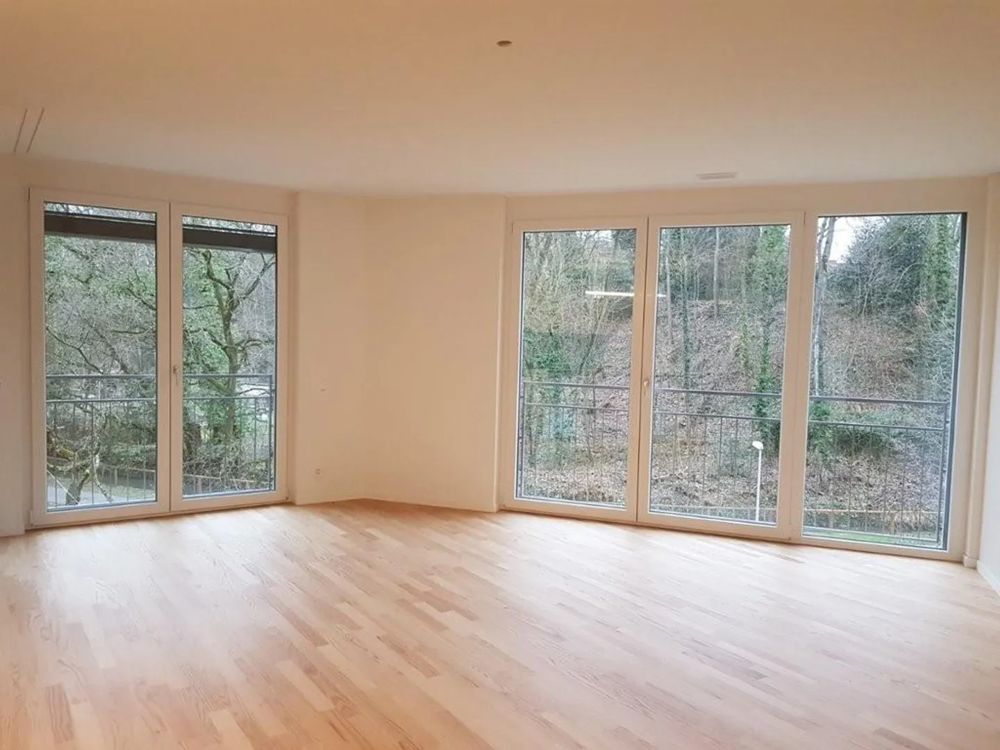 Grosszügige 2-Zimmerwohnung im Lehenmattquartier - Photo 4 sur 9