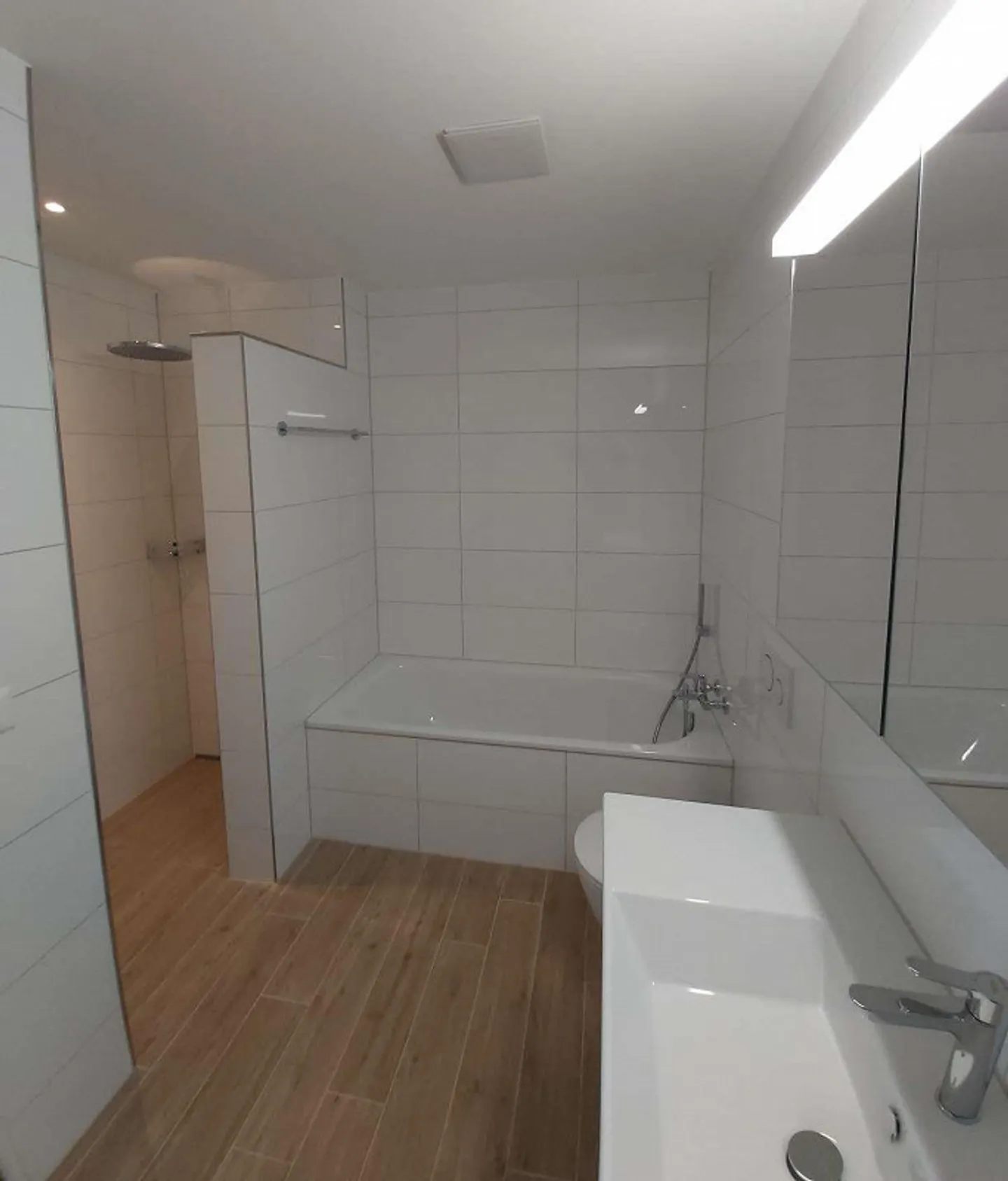 Grosse 3.5 Zimmer Wohnung im Eigentumsstandard in Wauwil - Foto 8 von 27