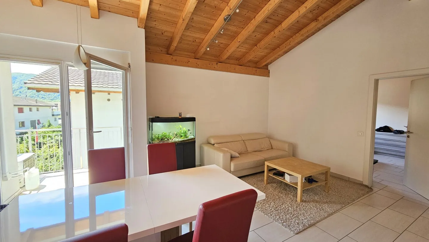 ATTICO DI 2,5 LOCALI DA REDDITO O VACANZA - Foto 3 di 11