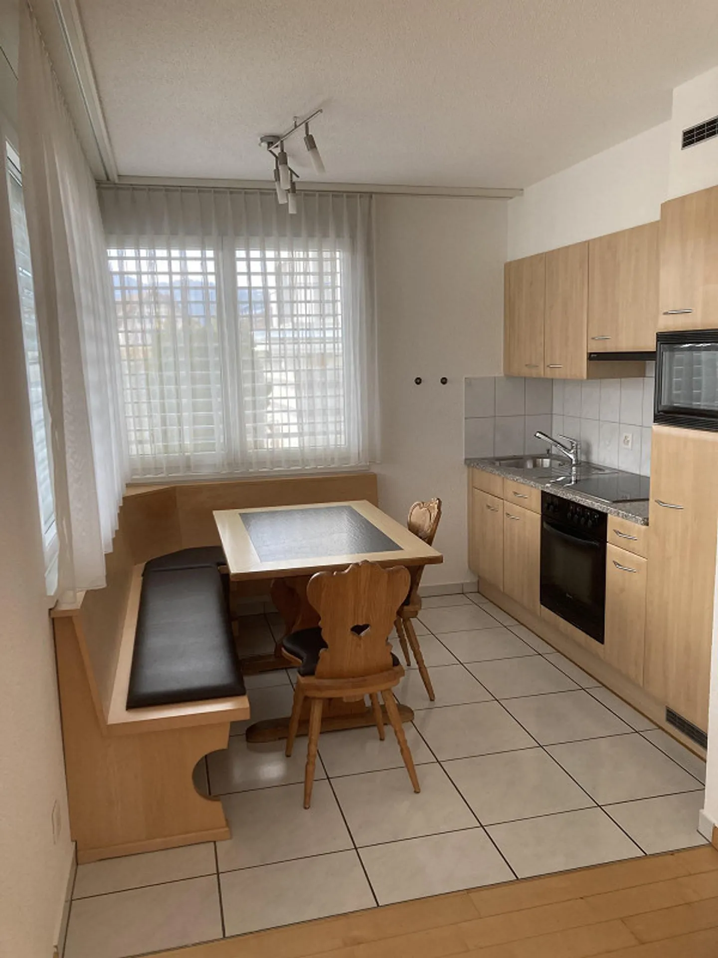 Appartamento di 2,5 stanze - Foto 3 di 9