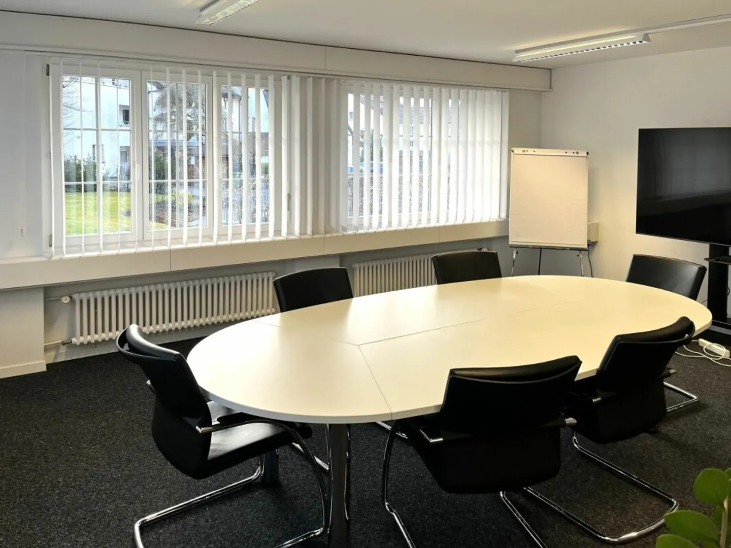 Representative Office Building in Excellent Location - Photo 1 of 7