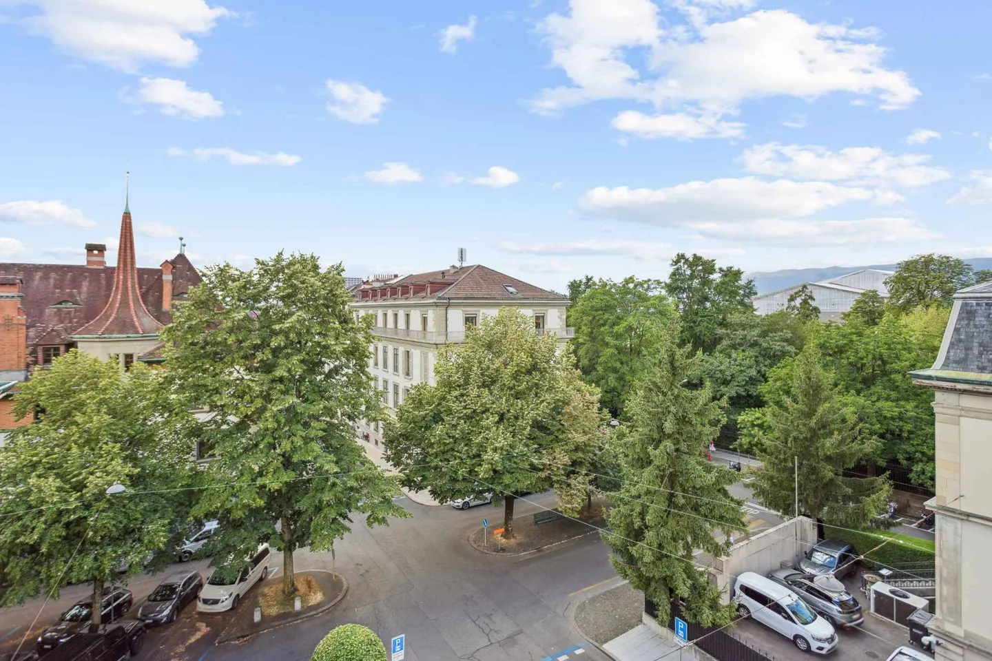 Appartamento ristrutturato a Ginevra - Foto 3 di 12