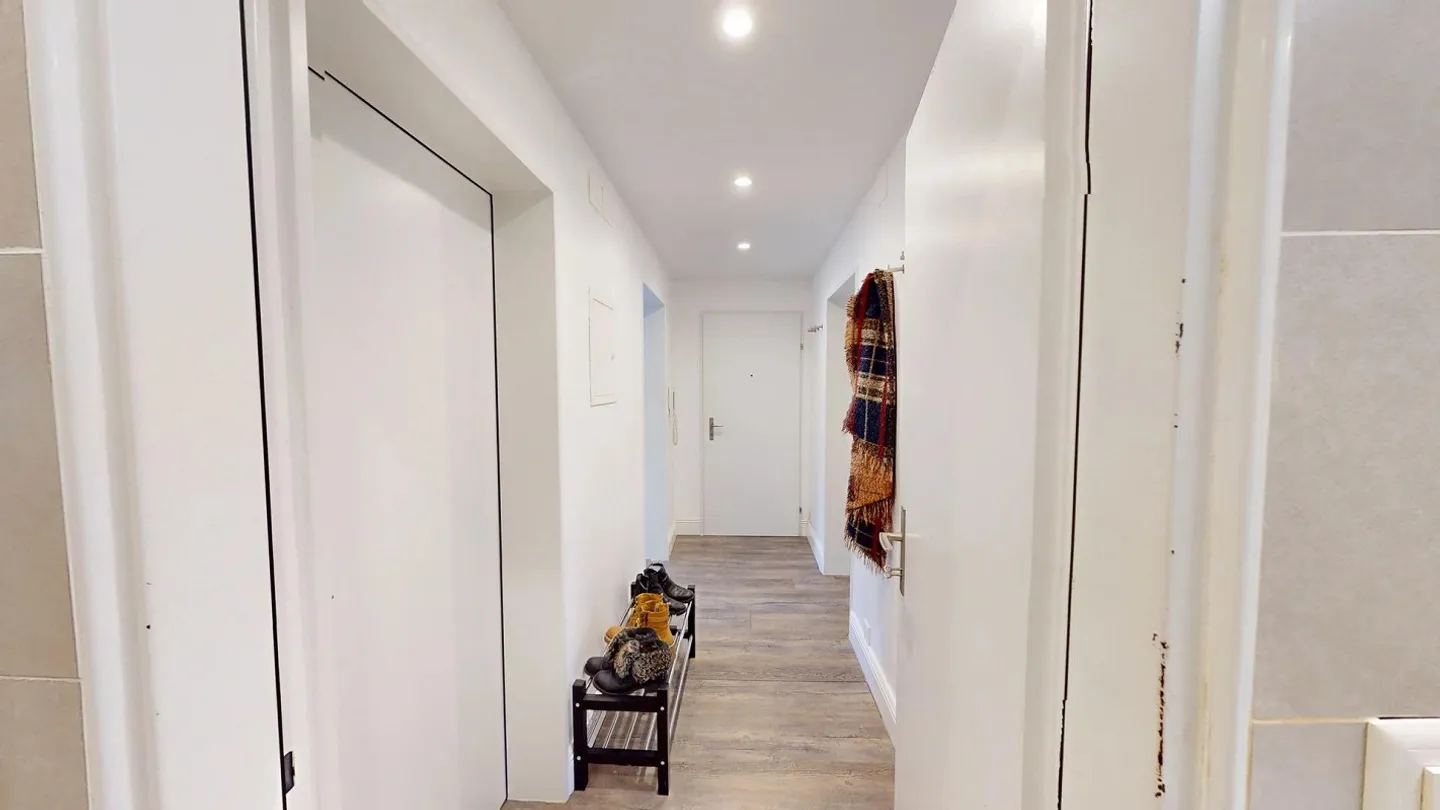 Möbliertes Zimmer in modernisierter Wohnung an top Lage - Foto 10 von 12