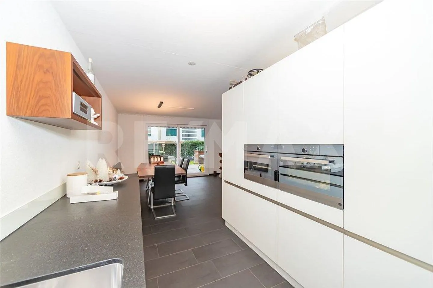 5-room garden apartment with large garden - Photo 1 of 12