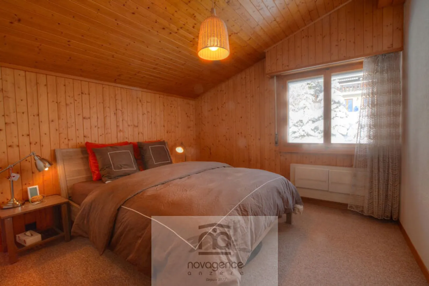 Charming 5-Room Apartment - Photo 6 of 13