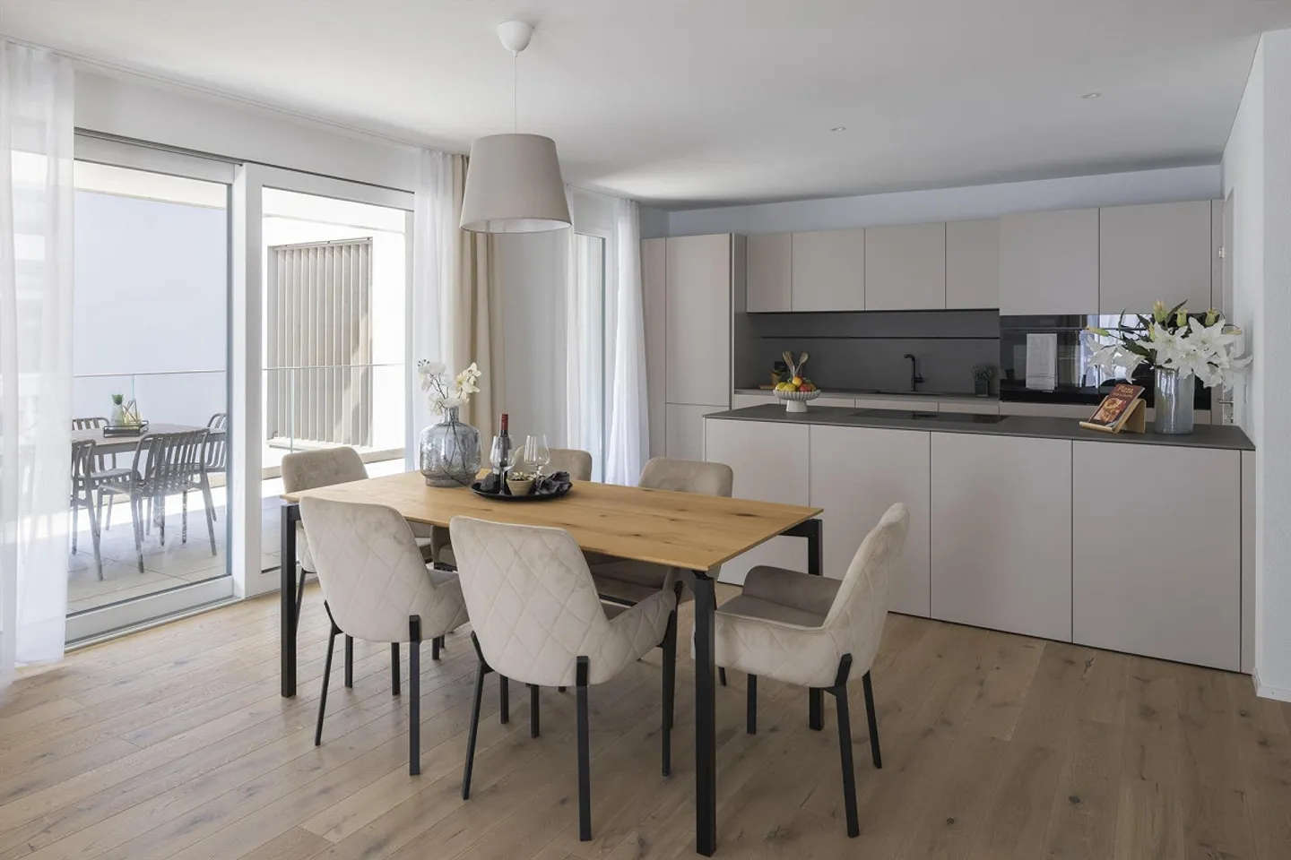 Attic apartment in the "Seewärts" development in Güttingen - Photo 7 of 13