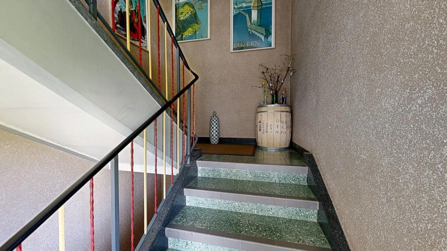 Immeuble multifamilial avec des rendements stables et un état constamment renouvelé - Photo 23 sur 28