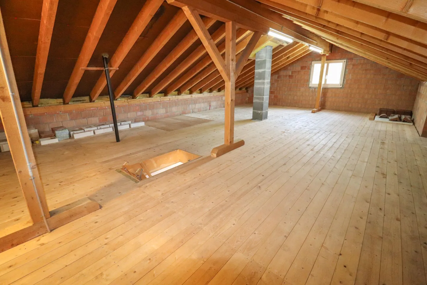 Maison familiale spacieuse avec vue - Photo 14 sur 18
