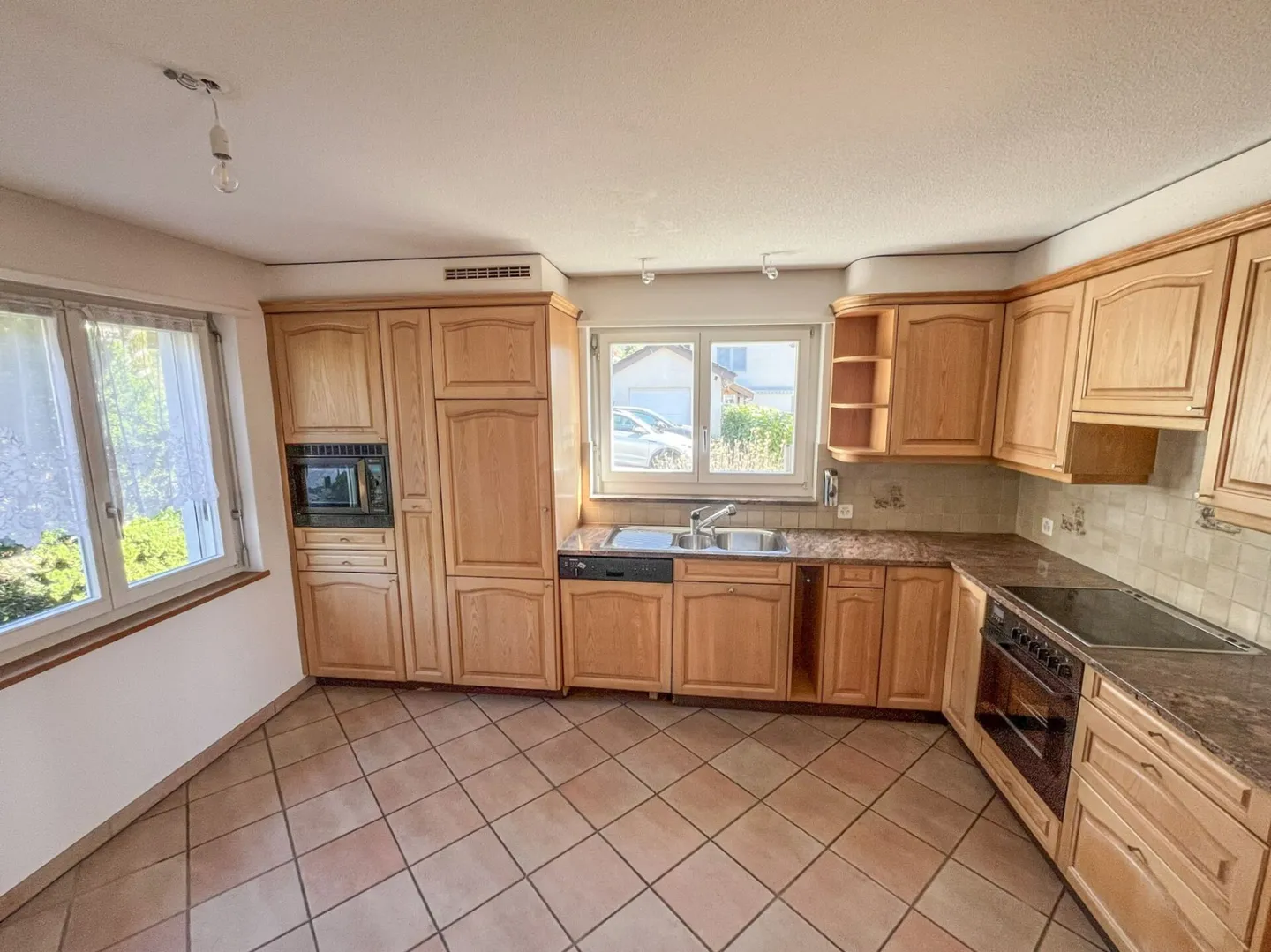 Maison familiale spacieuse avec vue - Photo 10 sur 18