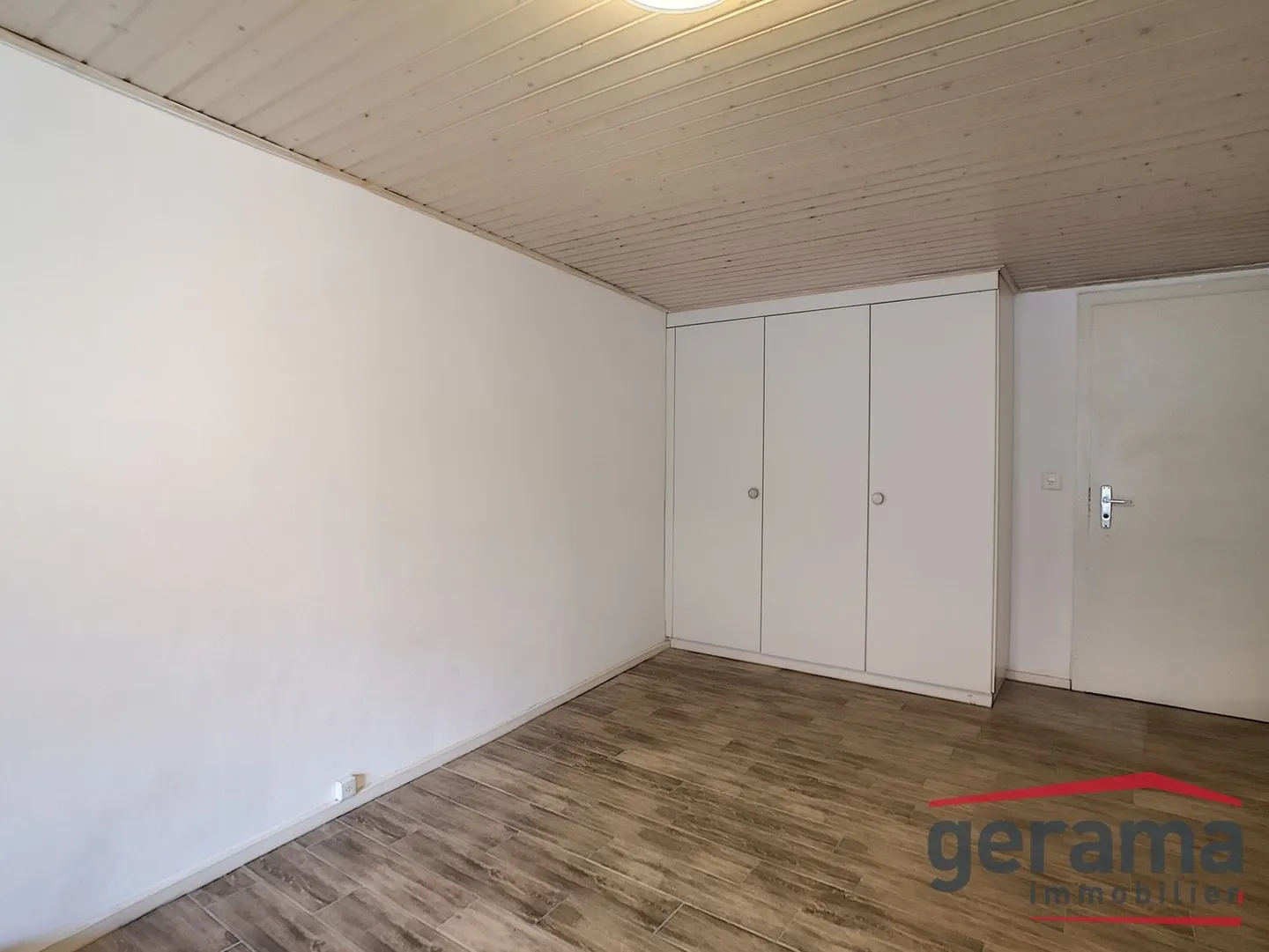 Zimmer im 3. Stock in Fribourg - Foto 2 von 4
