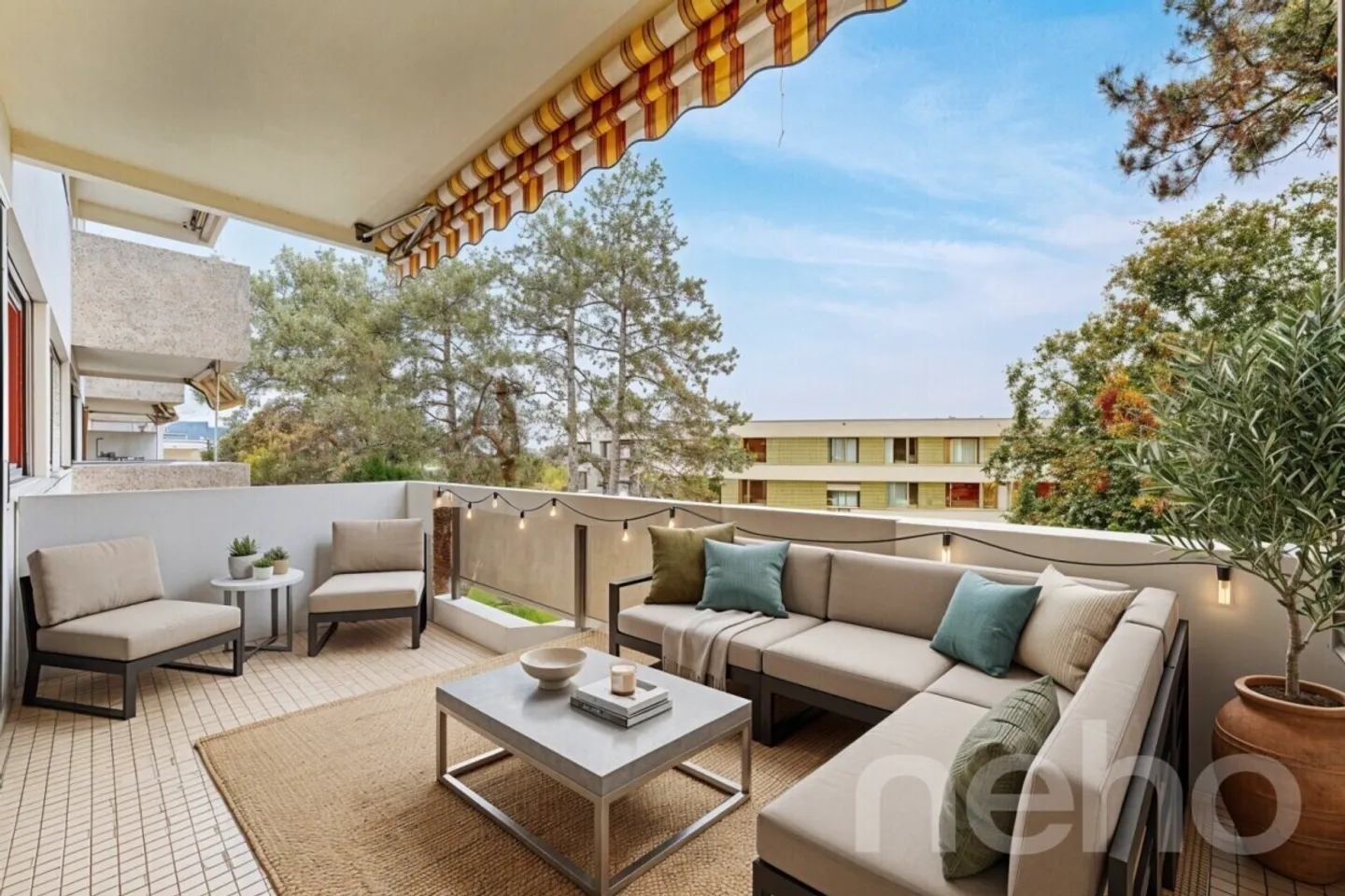 Geräumige Wohnung in Gland - Foto 3 von 9