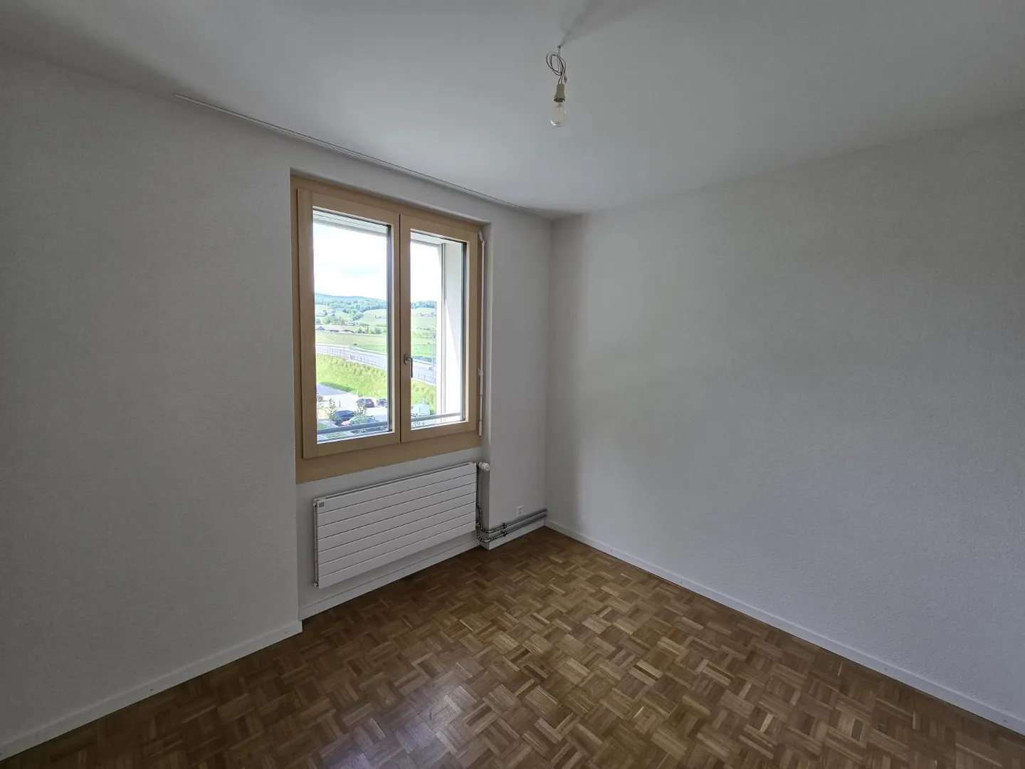 3.5 Room Apartment - Photo 5 of 9
