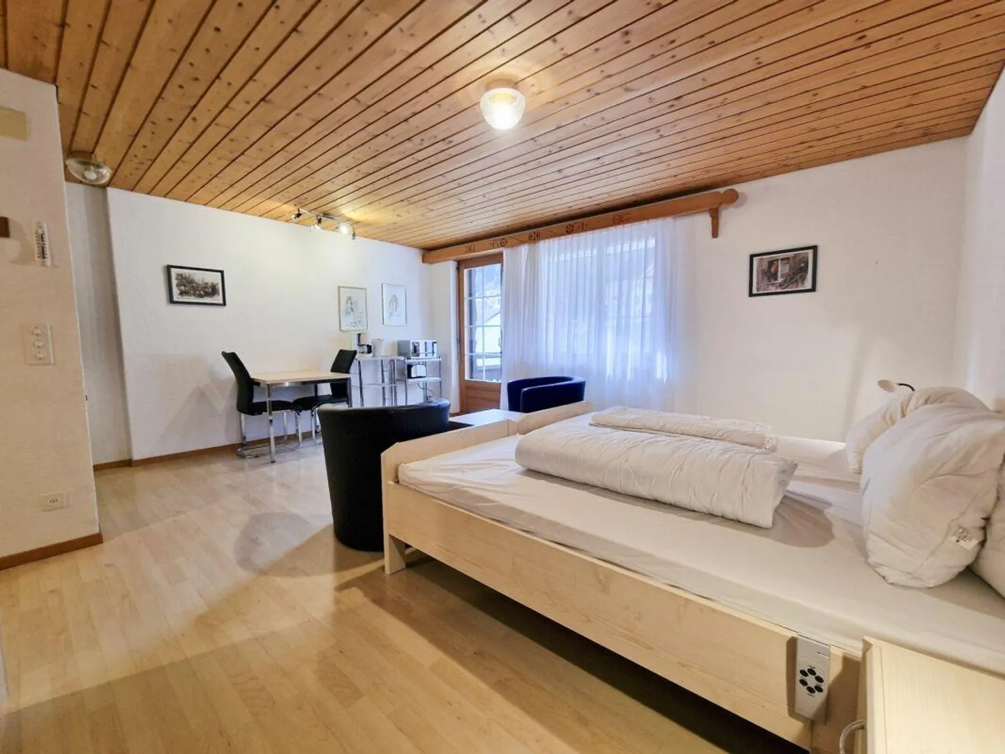 Appartamento studio attraente a Valens - piccolo, fine e versatile - Foto 5 di 14