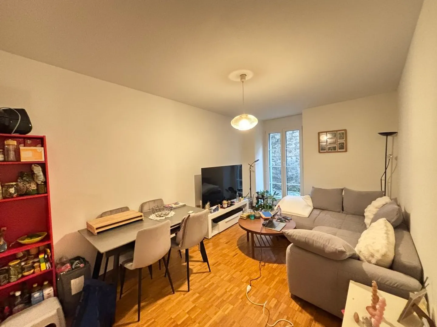 Charmant Appartement au Rez-de-Chaussée - Photo 3 sur 7