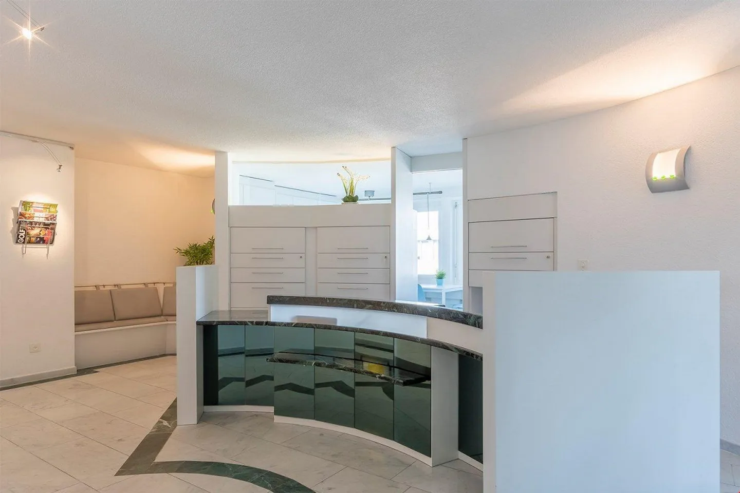 Fully and high-quality developed practice premises - Photo 1 of 13