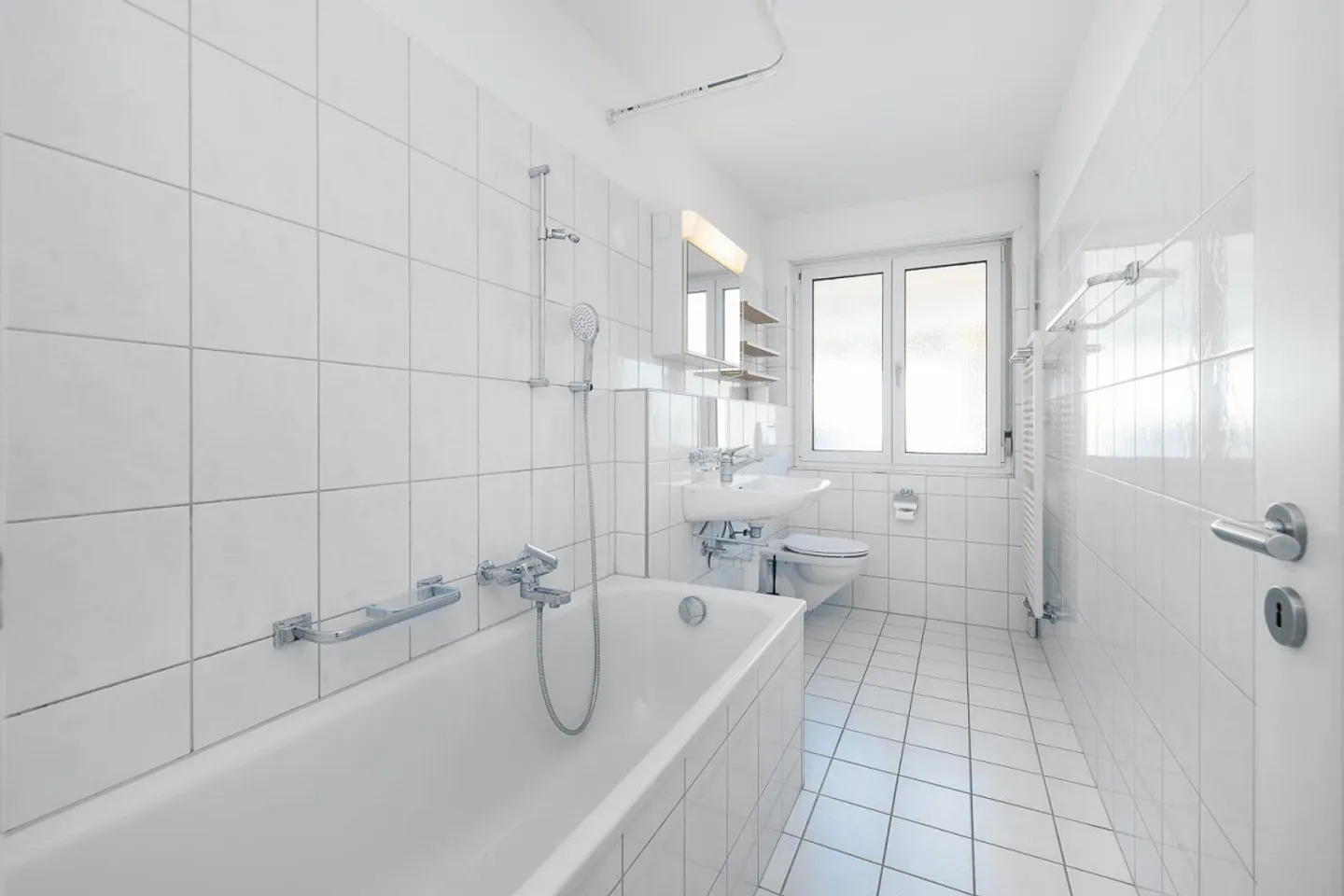 Helle 4-Zimmer-Wohnung - Foto 6 von 8