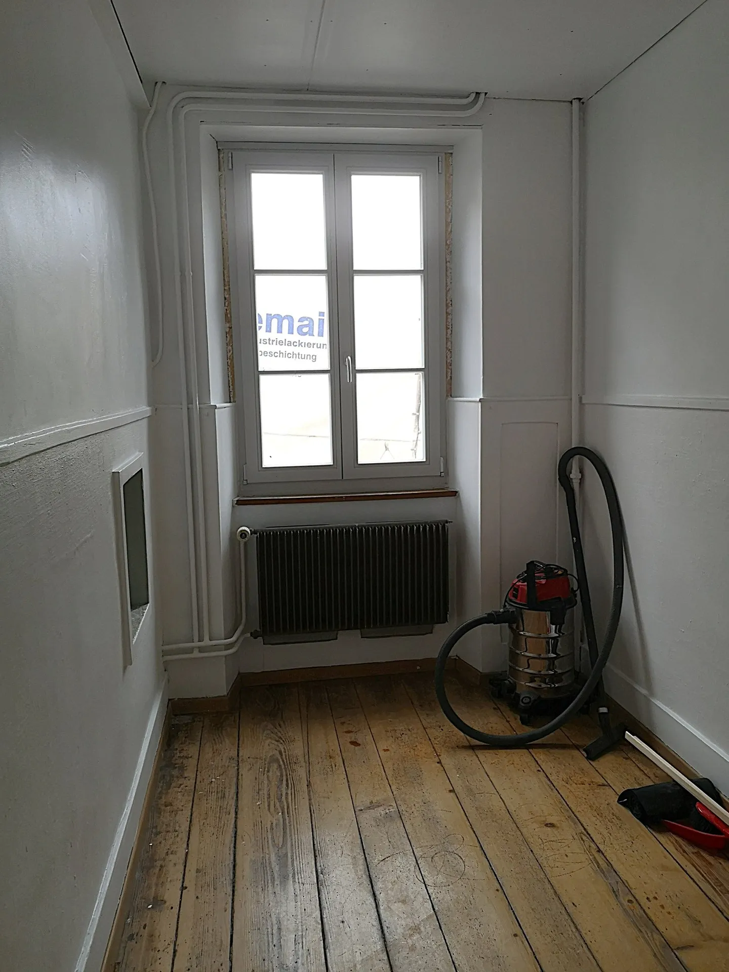 Appartement avec 5,5 pièces, dont 1 chambre séparée, partiellement rénové, disponible immédiatement - Photo 13 sur 16