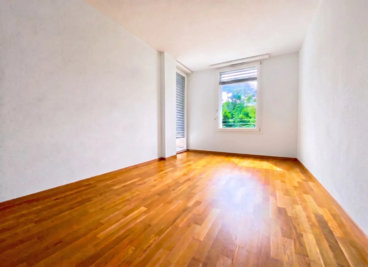 Appartement Contemporain avec Parking - Photo 6 sur 9