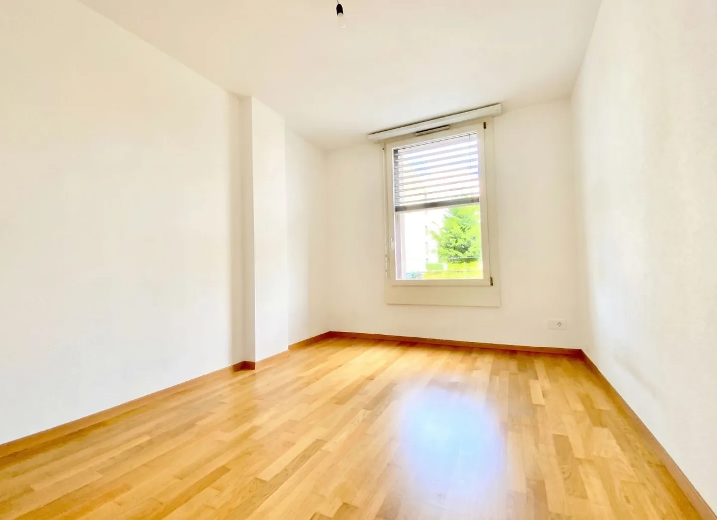 Appartement Contemporain avec Parking - Photo 8 sur 9