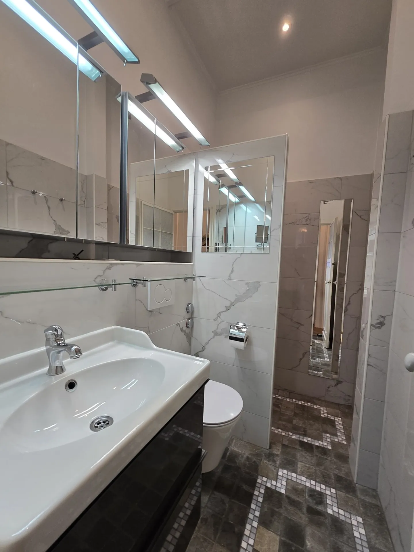 2½ ROOM APARTMENT IN MONTREUX (VD), FURNISHED - Photo 9 of 10