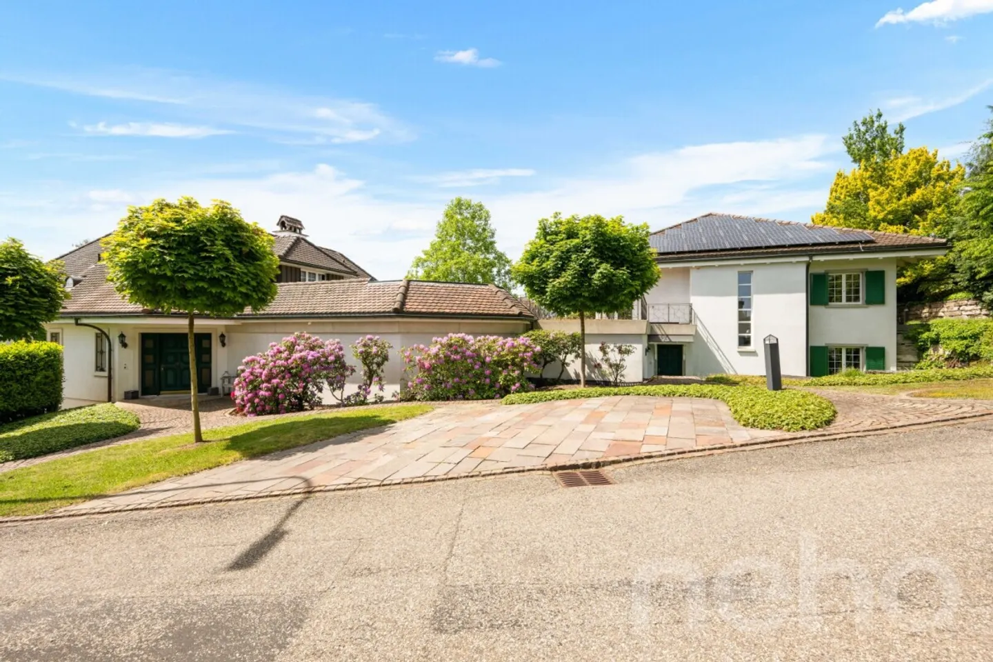 Exclusive Country House Estate - Photo 11 of 12