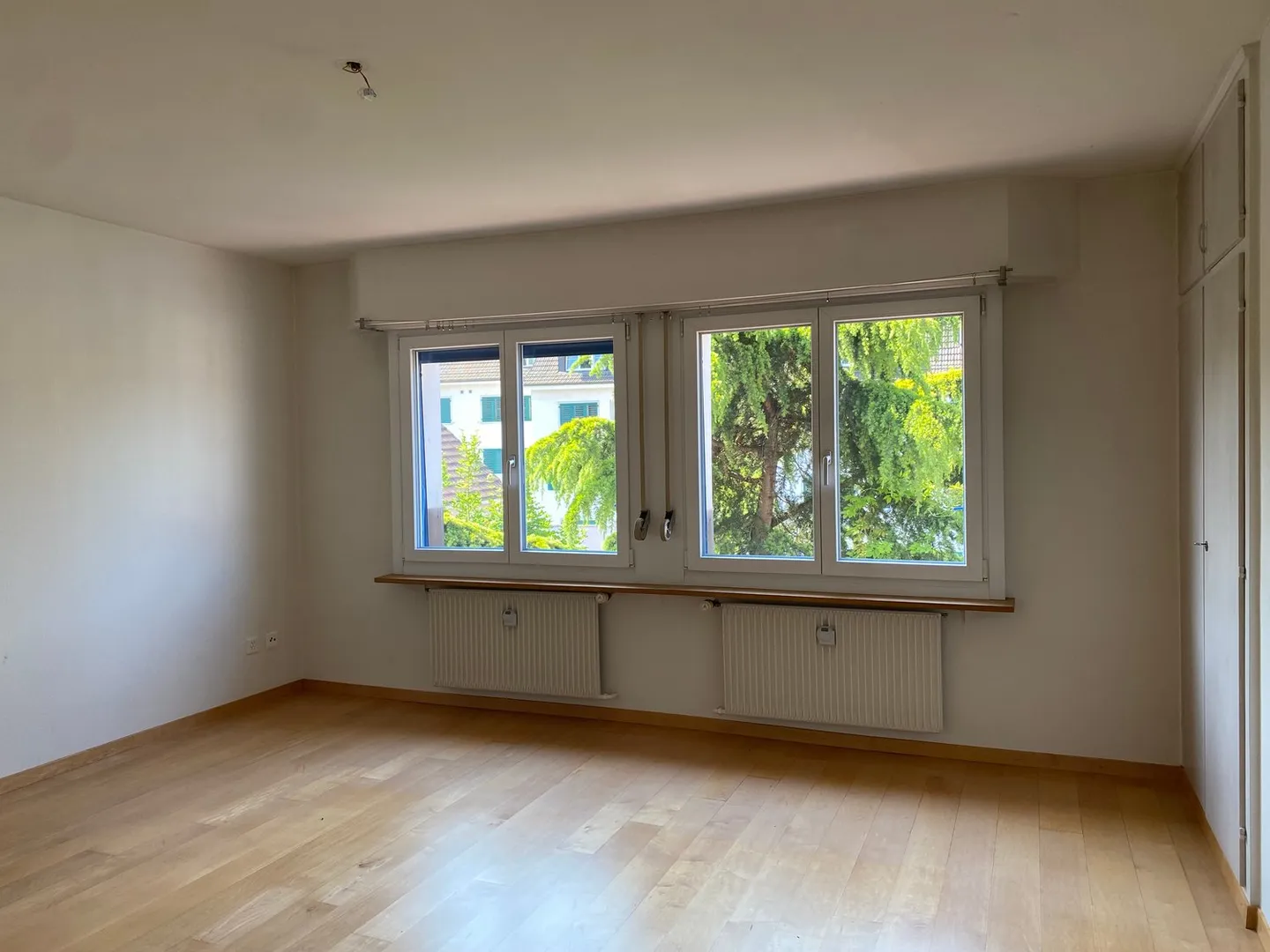 Helle Dachwohnung mit Balkon - Foto 8 von 18