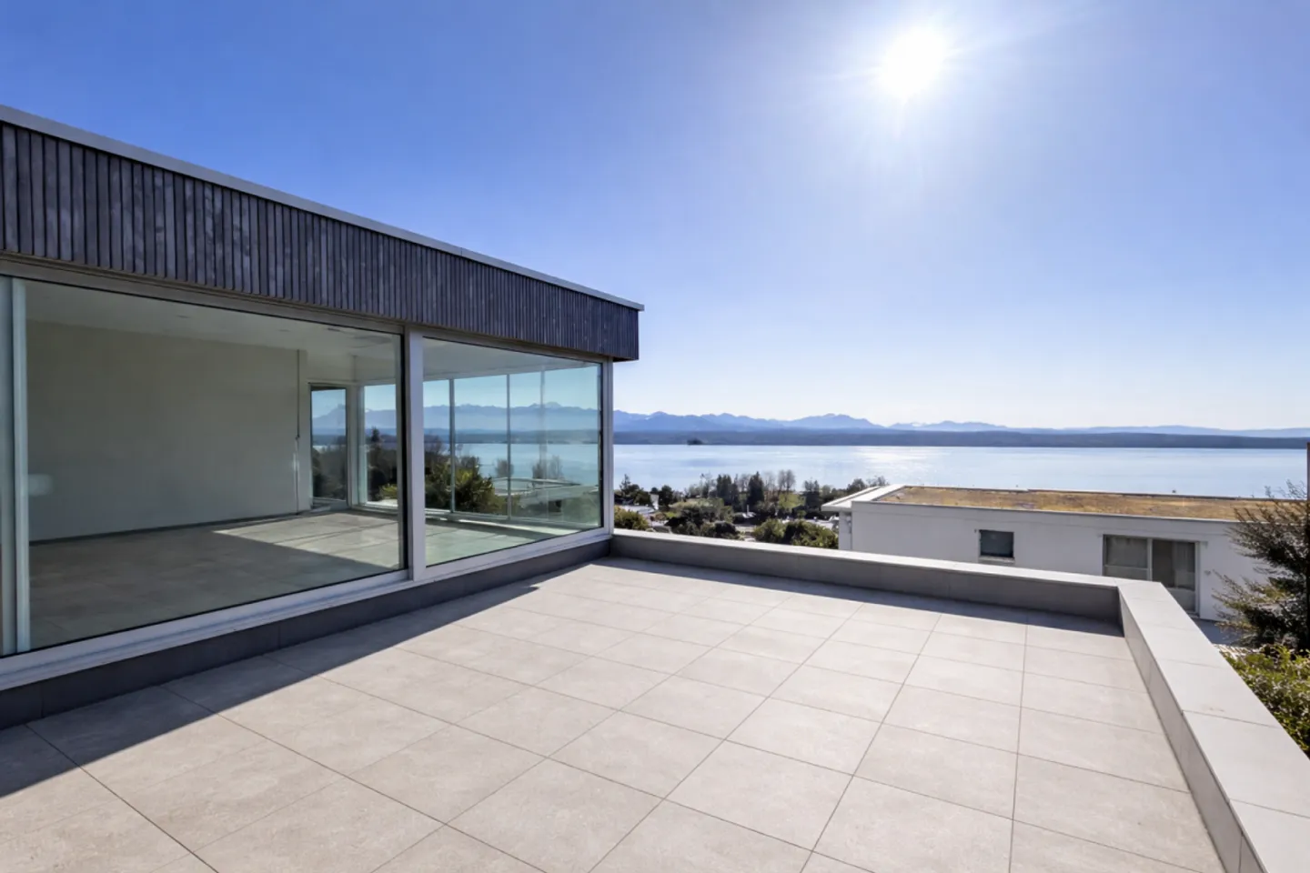 Magnifique villa avec vue sur le lac - Photo 1 sur 11