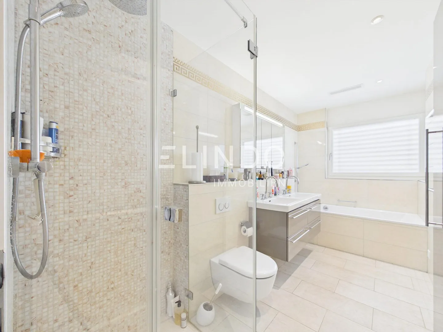 Modern 5.5-room apartment in Maur - only 15 minutes from Zurich - Photo 12 of 13