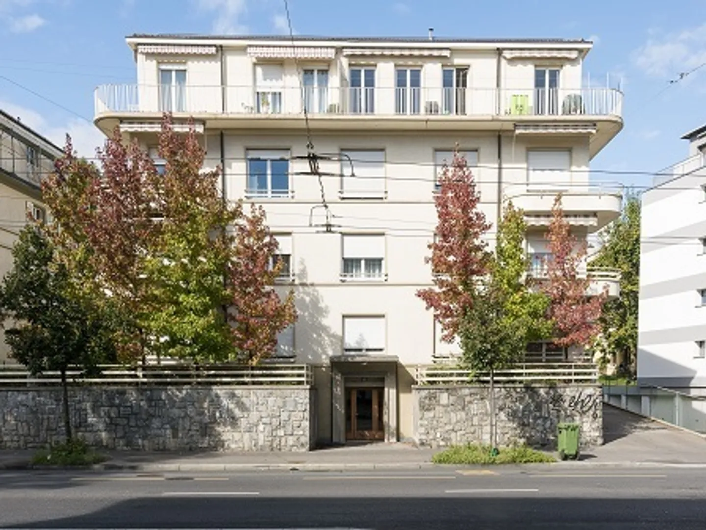 Appartement près du centre-ville - Photo 2 sur 2
