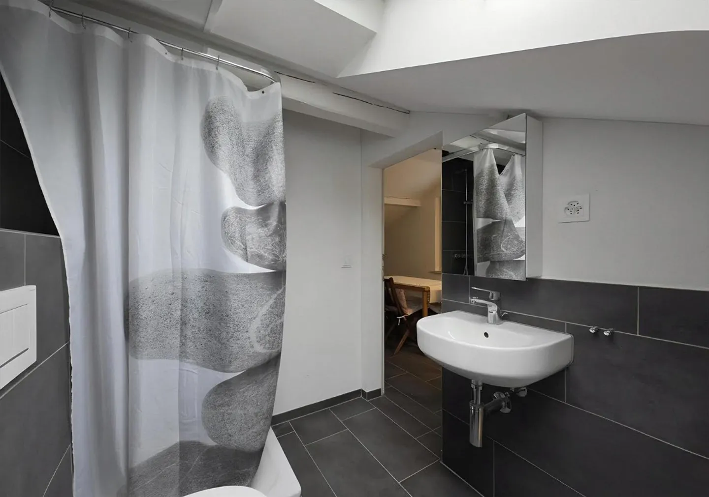 Camera mansardata a Sciaffusa - Foto 4 di 4