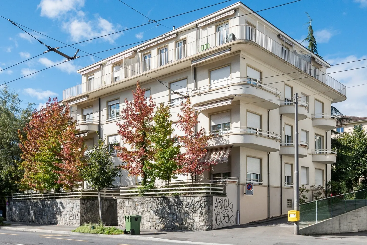 Appartement près du centre-ville - Photo 1 sur 2