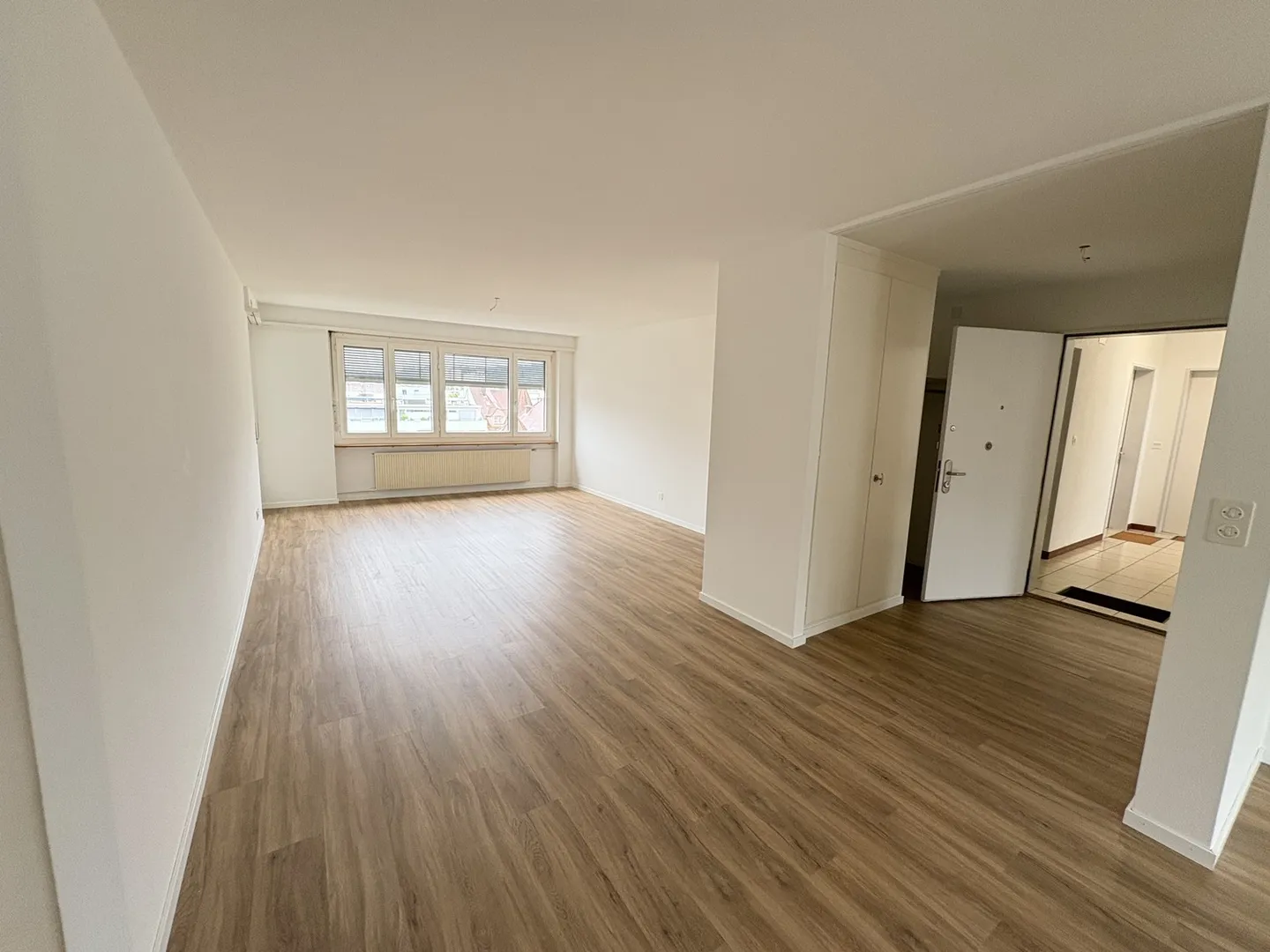 Modern 4.5-room apartment on the 5th floor in Olten - Photo 1 of 10