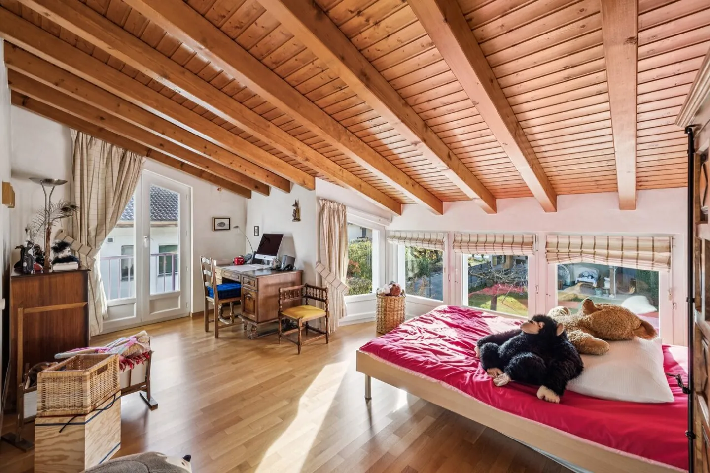 Einzelvilla mit Pool und unabhängigem Studio - Foto 12 von 14