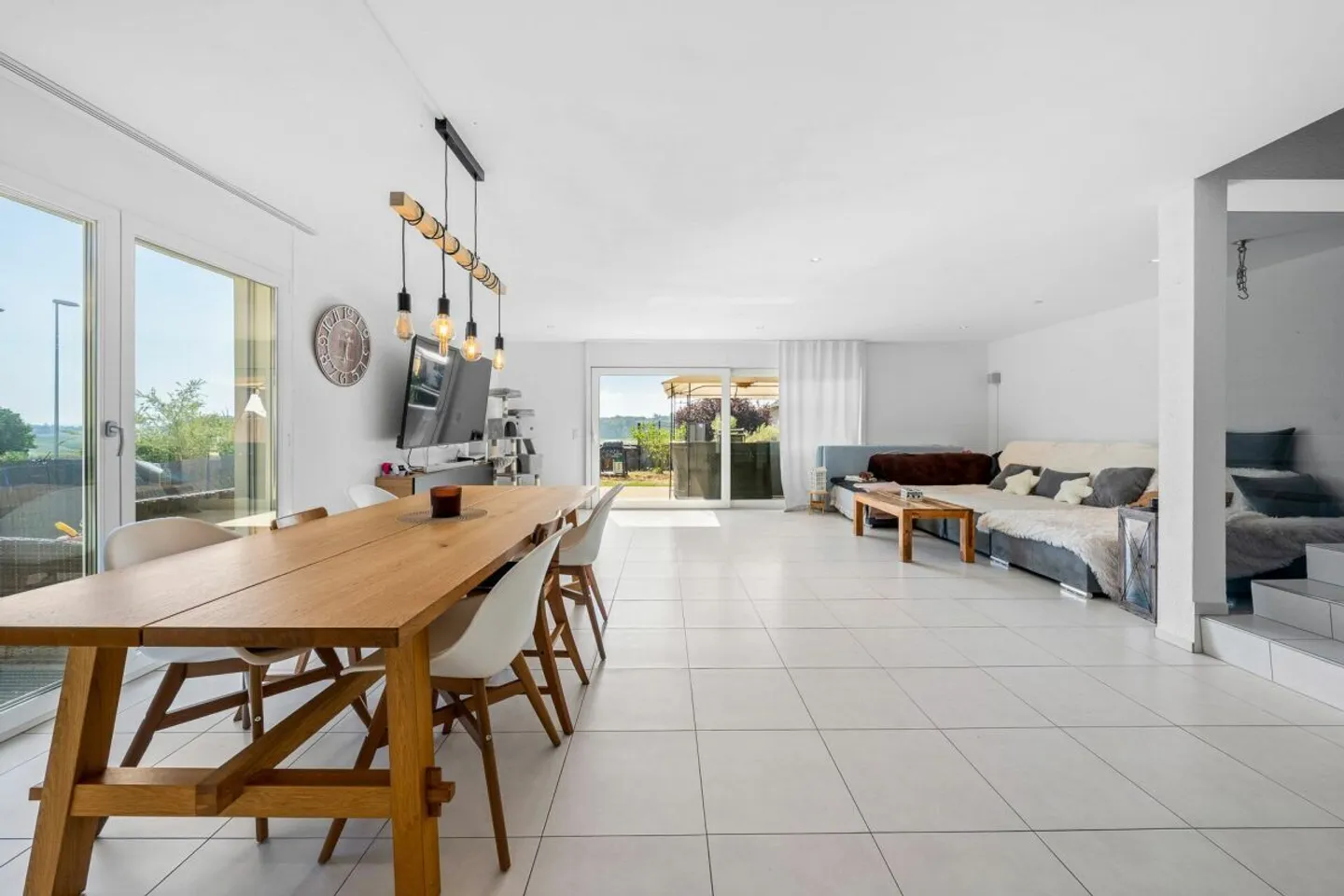 Maison semi-détachée de 5,5 pièces avec vue - Photo 5 sur 14