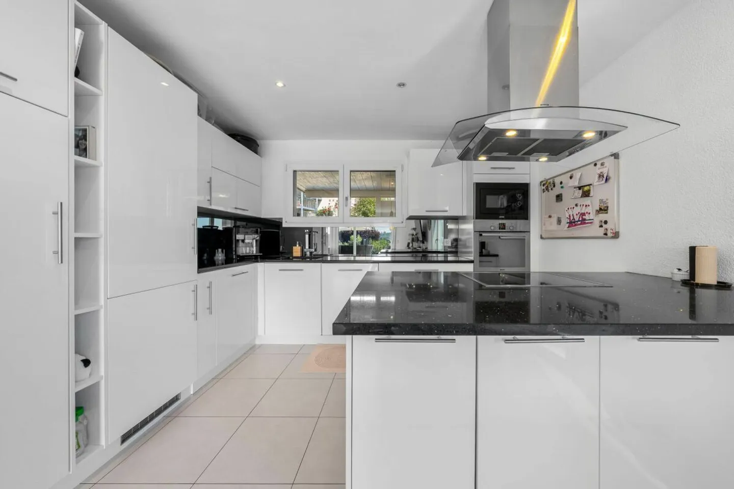 Maison semi-détachée de 5,5 pièces avec vue - Photo 6 sur 14
