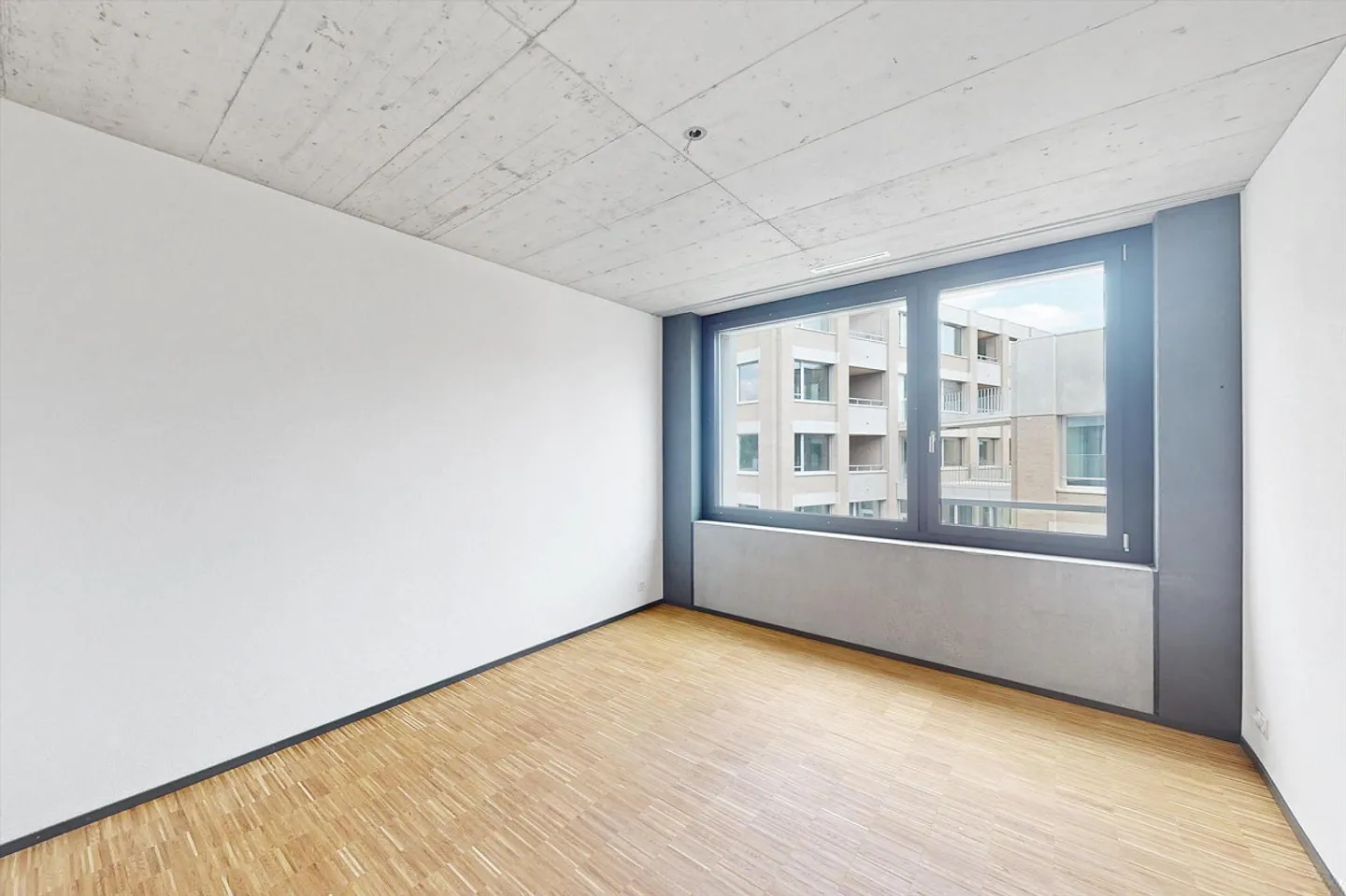 4QUARTIER Votre maison au bord de la rivière avec vue sur le Pilatus. - Photo 5 sur 7
