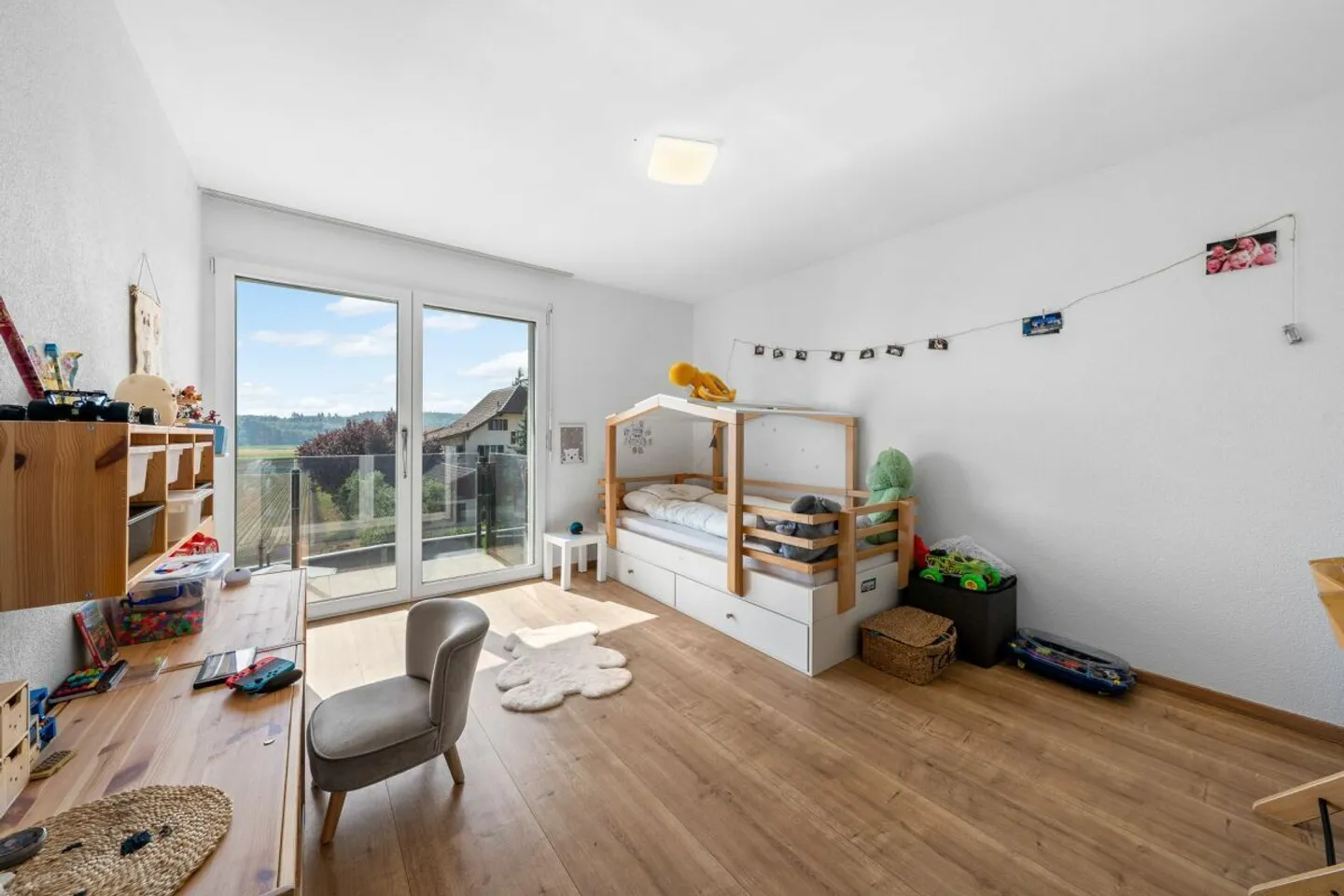 Maison semi-détachée de 5,5 pièces avec vue - Photo 8 sur 14