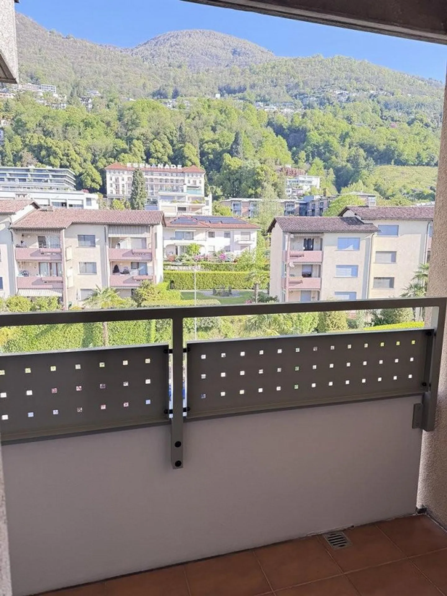 À louer : joli appartement à Minusio - Photo 8 sur 9