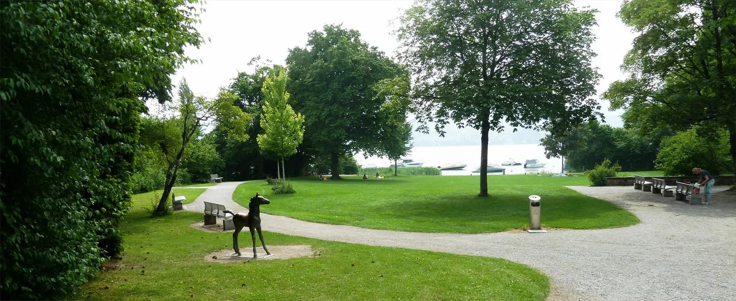 Luxurious Apartment near Lake Zurich - Photo 8 of 9