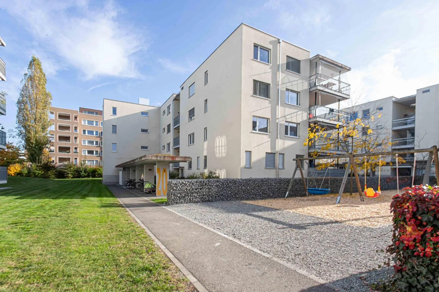Helles Familienapartment mit Balkon - Foto 1 von 8