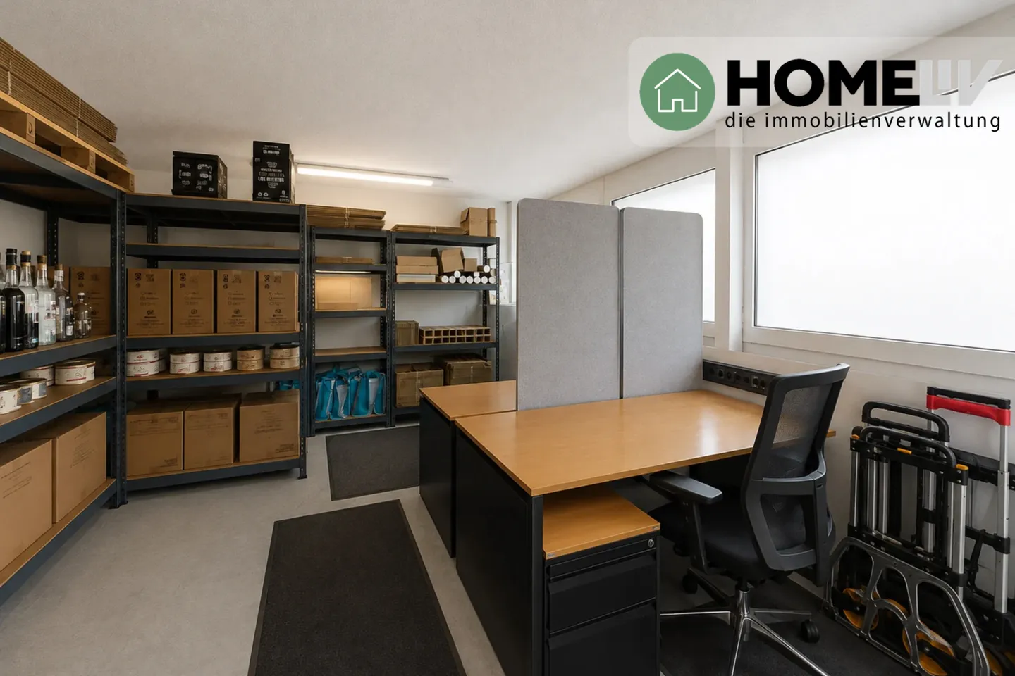 Storage/Commercial Space with Versatile Usage Options - Photo 1 of 4