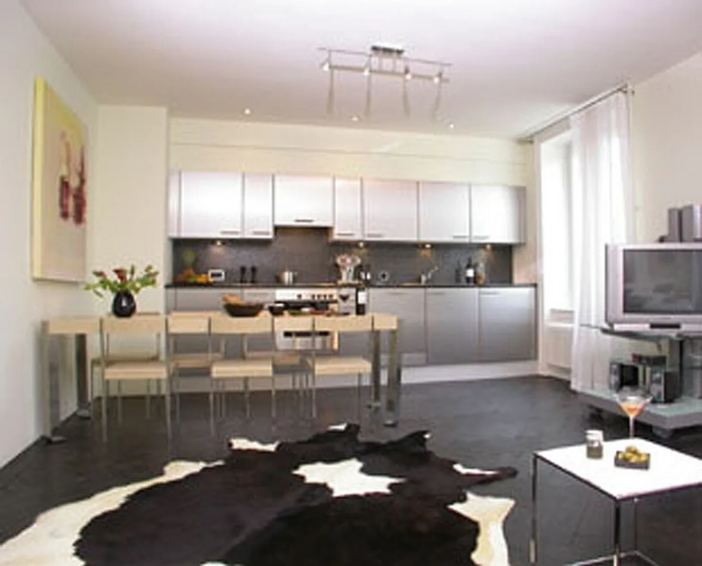 Spacious 2-Bedroom Apartment - Photo 5 of 6