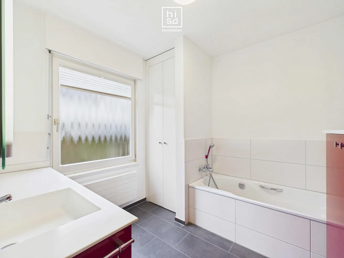 A Paradise for Your Family - Single-Family Home in a Central Location - Photo 8 of 14