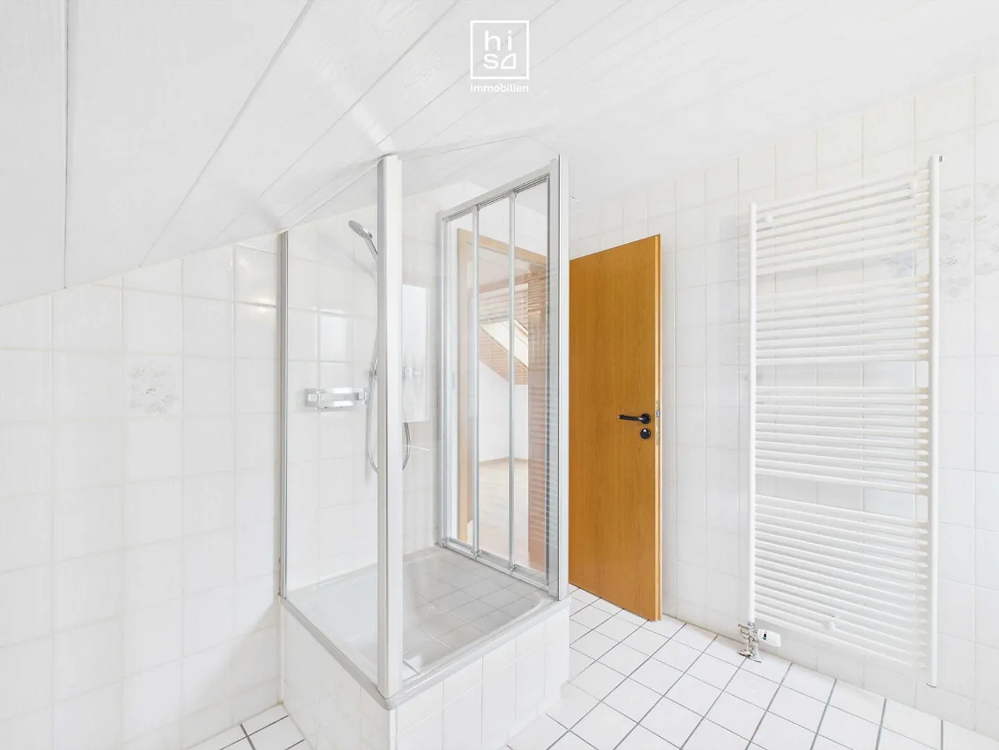 A Paradise for Your Family - Single-Family Home in a Central Location - Photo 10 of 14